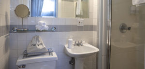 Flat 4 Bathroom • 3rd Street Flats