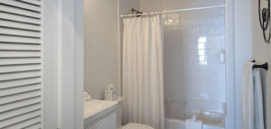 Flat 9 Bathroom • 3rd Street Flats